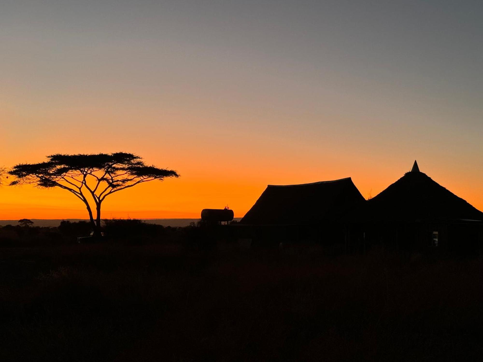 Amboseli Discovery Camp المظهر الخارجي الصورة