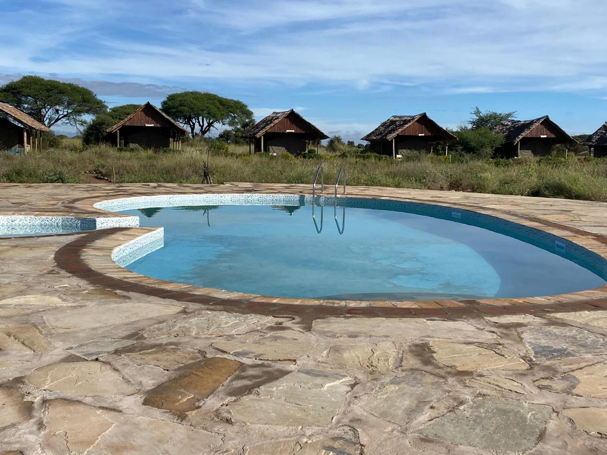 Amboseli Discovery Camp المظهر الخارجي الصورة